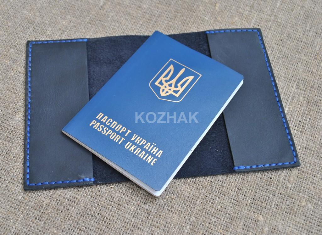 Темно-синяя обложка для паспорта ручной работы