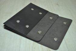 Вместительный кожаный кошелек ручной работы