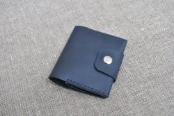 Темно-синій шкіряний гаманець ручної роботи