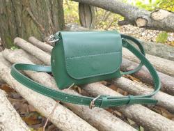 Зелена міні сумочка з натуральної шкіри